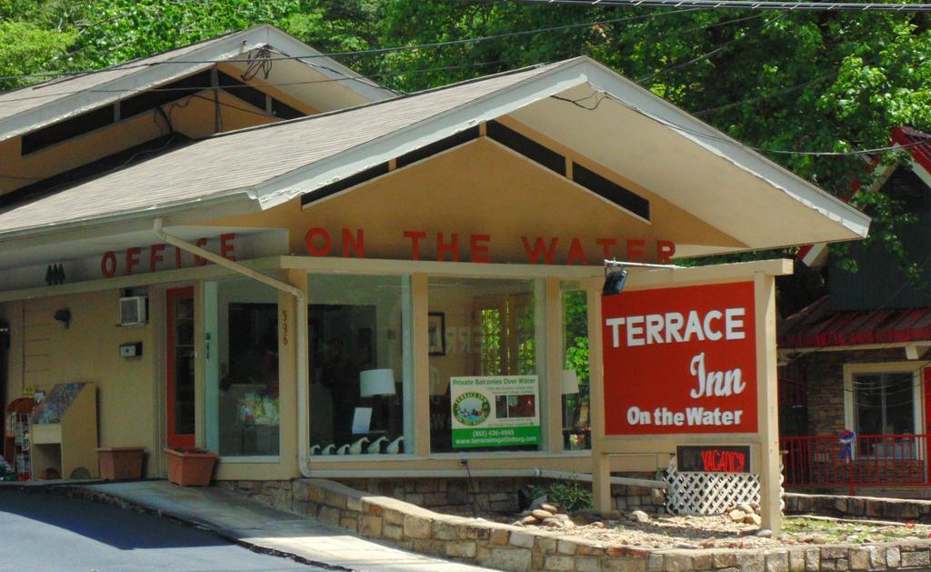 Terrace Inn On The Water 개틀린버그 외부 사진
